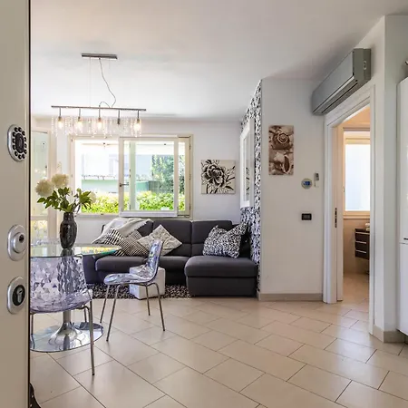 - 100 Mt Dal Mare Villetta Con Giardino Privato E Parcheggio Prázdninový dům