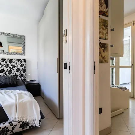 - 100 Mt Dal Mare Villetta Con Giardino Privato E Parcheggio Cervia